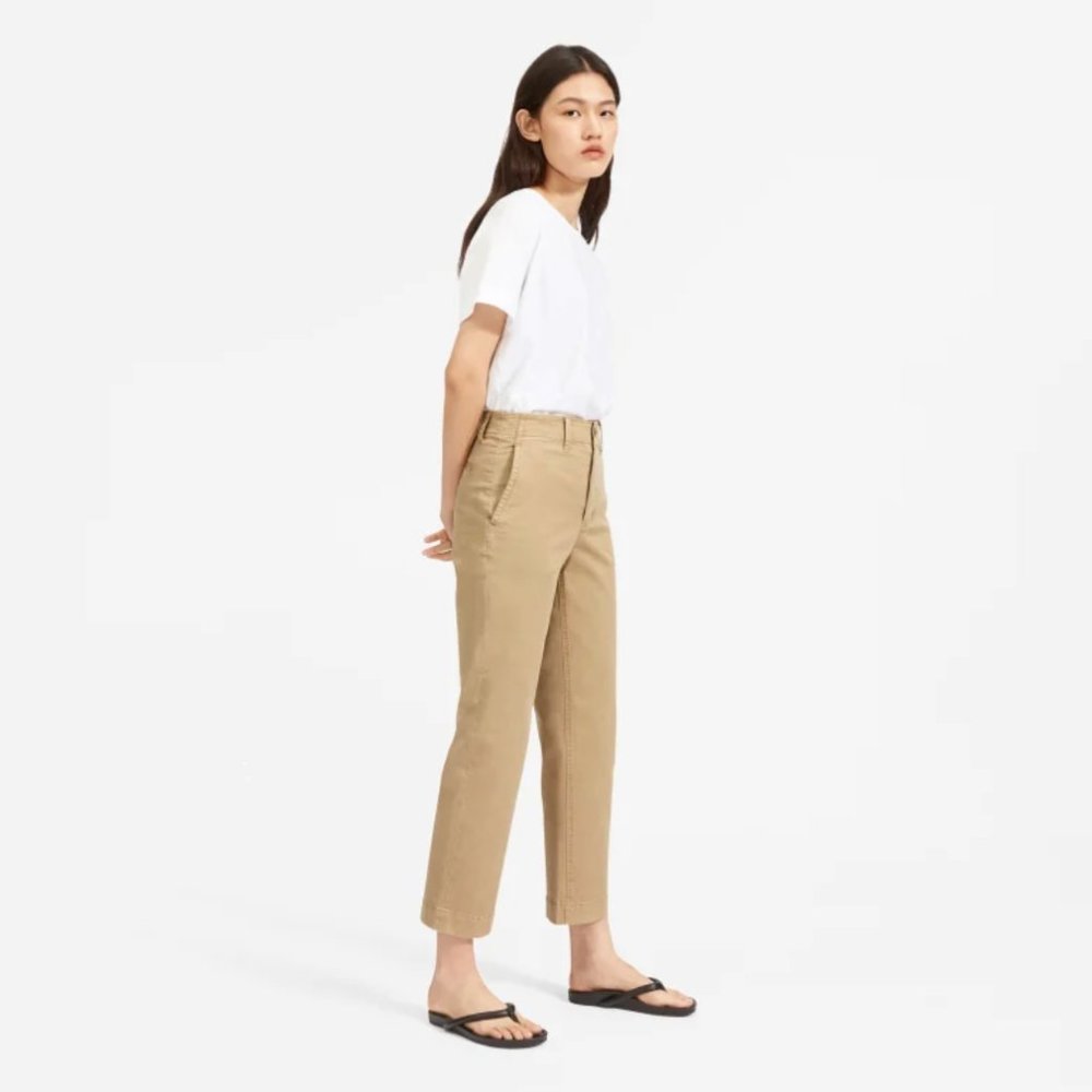 Everlane lightweight relaxed chino in khaki | 0